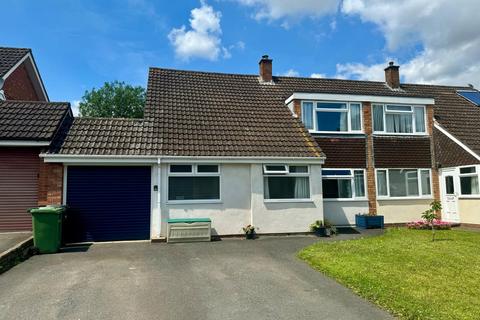 3 bedroom semi-detached house for sale, Oatfield Close, Three Elms, Hereford, HR4