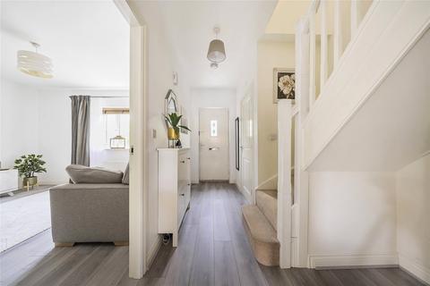 10 Cotton End, Buckingham, MK18 7RJ