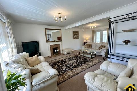 5 bedroom detached house for sale, The Mews, Swindon, SN5