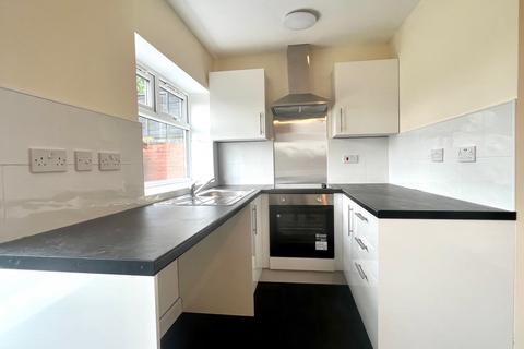 3 bedroom semi-detached house to rent, The Grove, Great Barr, Birmingham