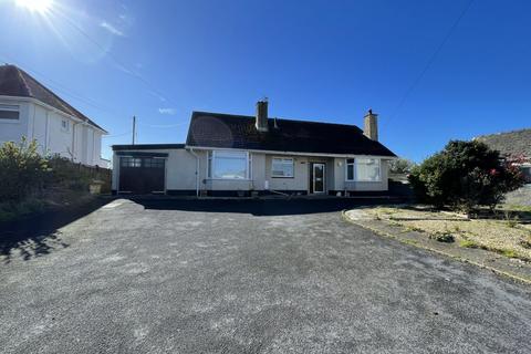 3 bedroom bungalow for sale, Hill Lane, Kilgetty, Pembrokeshire, SA68