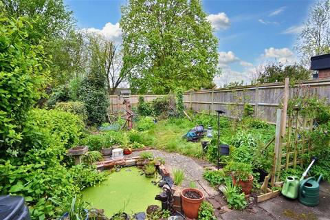 21 Broad Chalke Down, Winchester, SO22 4LR