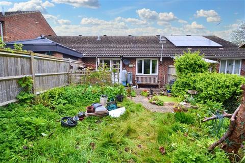 21 Broad Chalke Down, Winchester, SO22 4LR