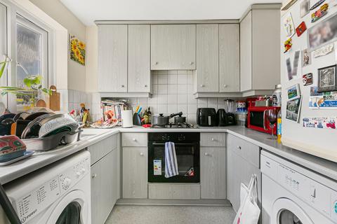 2 bedroom flat for sale, Woodstock Road North, St Albans, AL1