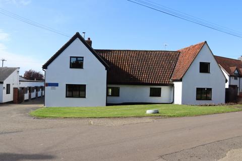 5 bedroom equestrian property for sale, Woolmer Cottage, Brinkley, Newmarket