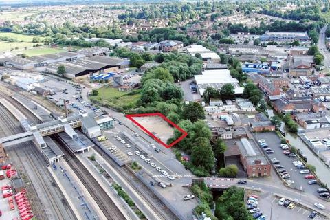 Land to rent, Site 1 Station Approach, Banbury, OX16 5AB