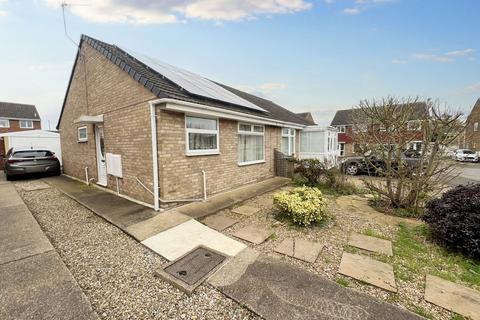 2 bedroom bungalow for sale, Croxton Close, Fairfield, Stockton, Stockton-on-Tees, TS19 7SW