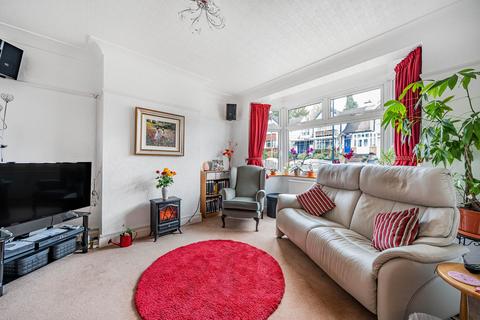59 The Vale, Coulsdon, CR5 2AU