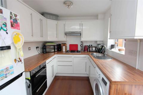6 Carvers Croft, Woolmer Green, Knebworth, SG3 6LX