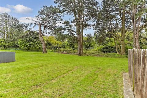 271 Cassino Square, Burgoyne Heights, Dover, CT15 5LP