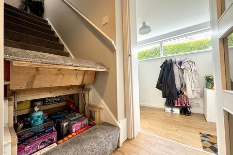 6 Billingham Crescent, Merthyr Tydfil, CF47 9AW