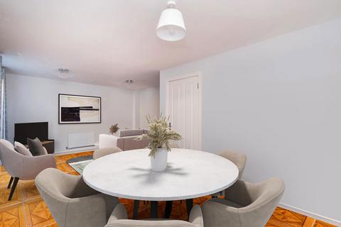 5 bedroom terraced house for sale, Chasewater Crescent, Broughton, Milton Keynes, Buckinghamshire, MK10 9QJ