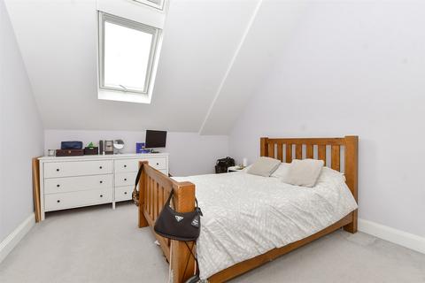 1 bedroom flat for sale, Challenge Court, Leatherhead, Surrey