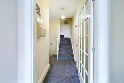 2 bedroom terraced house for sale, Lindisfarne, Otterburn Terrace, Newcastle Upon Tyne