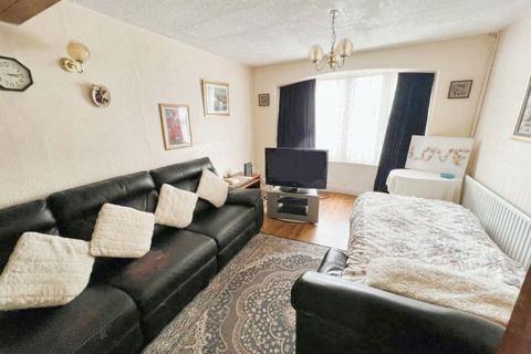 3 bedroom semi-detached house for sale, The Circle, Sinfin, Derby, Derbyshire, DE24 9HR