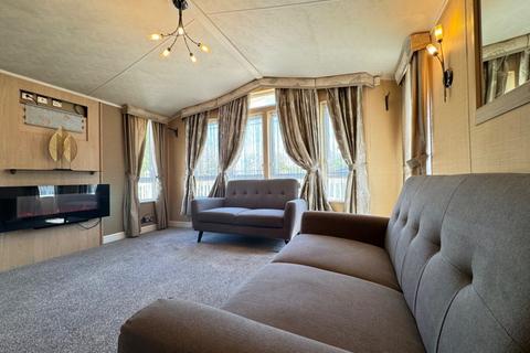 2 bedroom static caravan for sale, Beauport Holiday Park