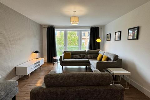 2 bedroom flat to rent, Minerva Street, Glasgow G3