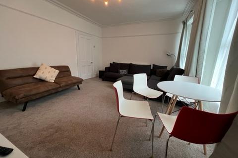 2 bedroom maisonette to rent, Clifton Street, Plymouth PL4