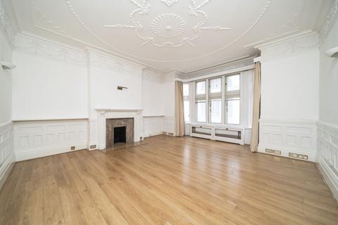 4 bedroom apartment to rent, Old Court Place, W8