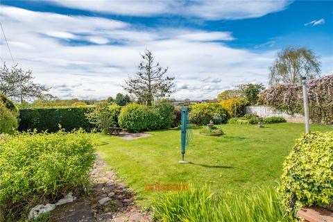 3 bedroom bungalow for sale, Stourbridge Road, Fairfield, Bromsgrove, B61