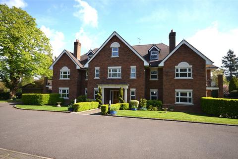 2 bedroom apartment for sale, Tilford Road, Farnham, Surrey, GU9