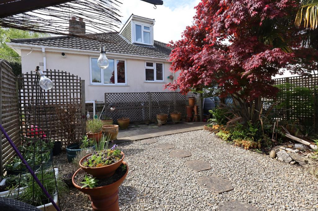 Albert Road, Corfe Mullen, Wimborne... 4 bed detached house for sale
