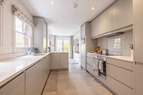 4 bedroom terraced house for sale, South View Road, Gerrards Cross SL9