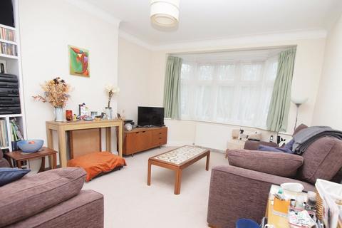 111 Hawes Lane, West Wickham, BR4 9AA