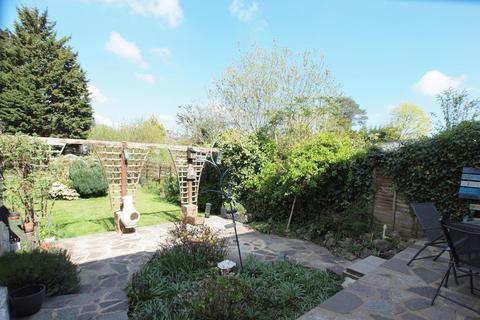 111 Hawes Lane, West Wickham, BR4 9AA