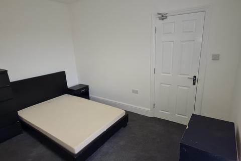 1 bedroom in a house share to rent, Grosvenor Road, Rugby, CV21