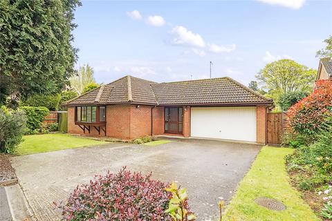 4 bedroom bungalow for sale, Corran Close, Dallington, Northampton, NN5