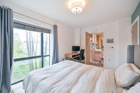2 bedroom flat for sale, Etwell Place, Surbiton, SURBITON, KT5