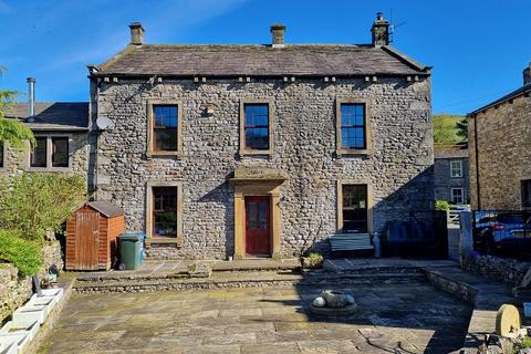4 bedroom farm house for sale, Low Hall, Kettlewell BD23