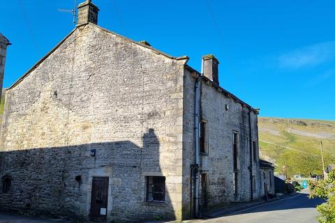 4 bedroom farm house for sale, Low Hall, Kettlewell BD23