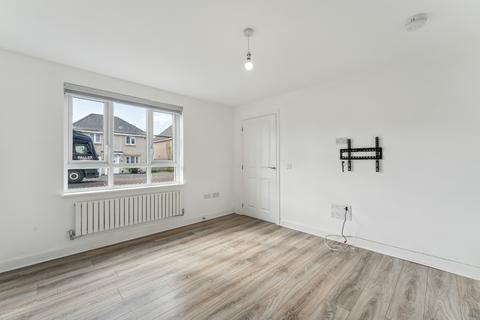3 bedroom semi-detached house to rent, Caravelle Gardens , East Kilbride, Glasgow, G74 4FN