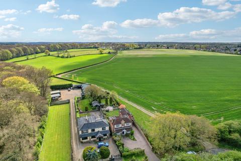 4 bedroom detached house for sale, Wycombe Road, High Wycombe HP14