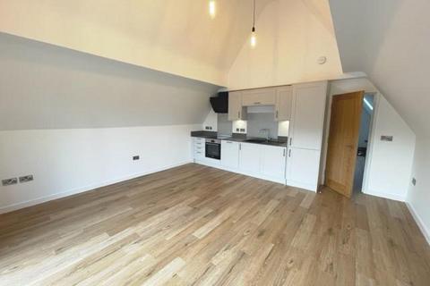 2 bedroom maisonette to rent, Church Street, Penthouse Apartment, Nottingham NG12