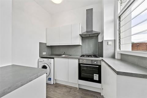 6c The Barons, Twickenham, TW1 2AN
