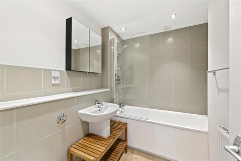 6c The Barons, Twickenham, TW1 2AN