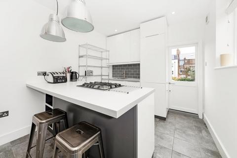 2 bedroom apartment to rent, Dunstans Grove, East Dulwich, London, SE22