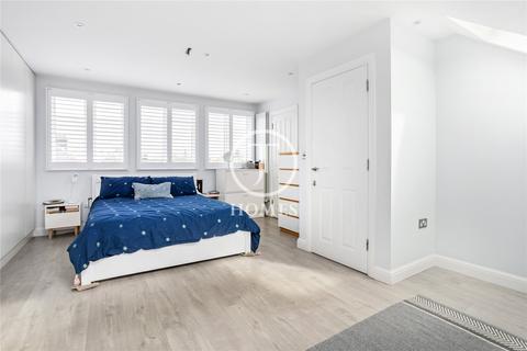 undefined, Meadow Drive, London, NW4