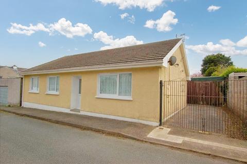 3 bedroom detached bungalow for sale, 19 Picton Place