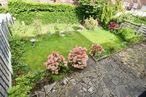 49 Hathaway Road, Bury, BL9 8EG
