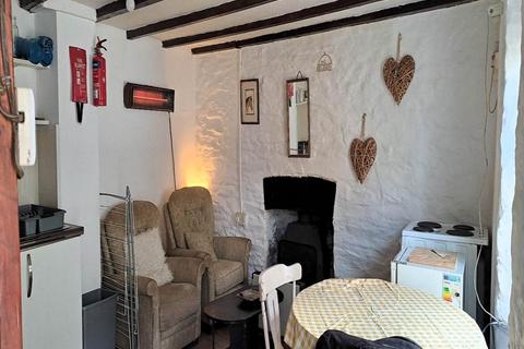 1 bedroom cottage to rent, Station Terrace, Llanybydder SA40