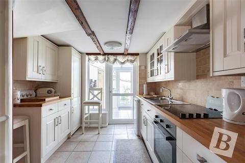 2 Bridgecote Lane, Basildon, SS15 4BW