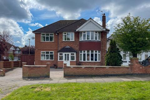 4 bedroom detached house for sale, Welland Vale Road, Evington, Leicester, LE5