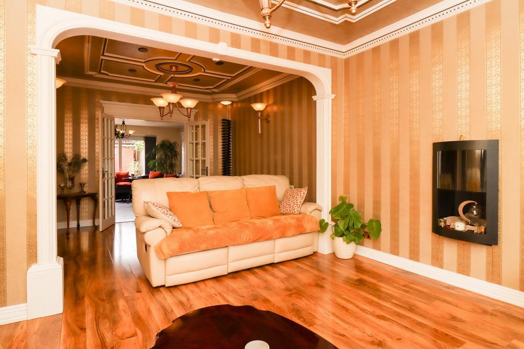 Welland Vale Road, Evington, Leicester, LE5 4 bed detached house for