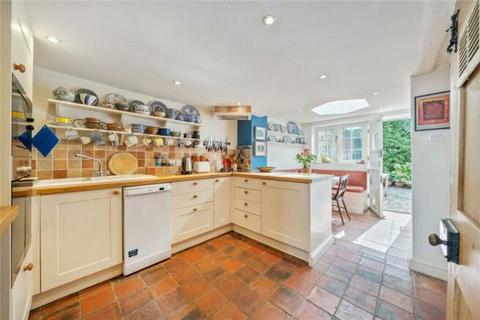 3 bedroom character property for sale, High Street, Chipstead, Sevenoaks, TN13