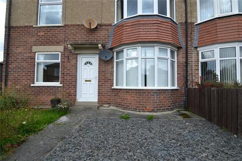 2 bedroom apartment to rent, Grosvenor Gardens, Wallsend, Tyne and Wear, NE28