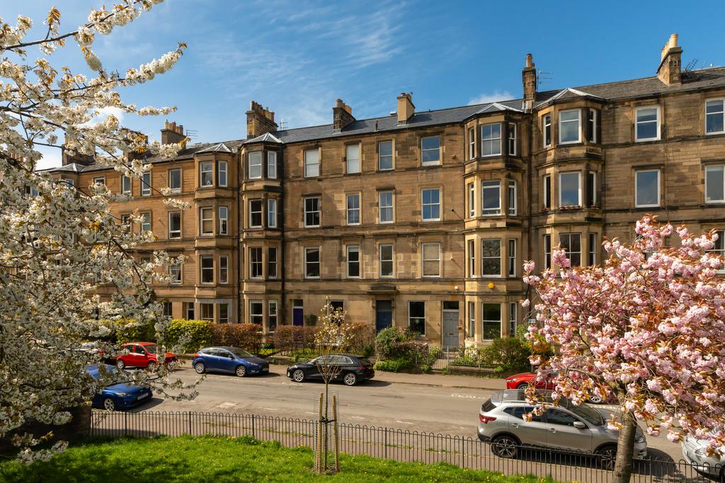Harrison Gardens, Edinburgh EH11 1 bed flat for sale £280,000